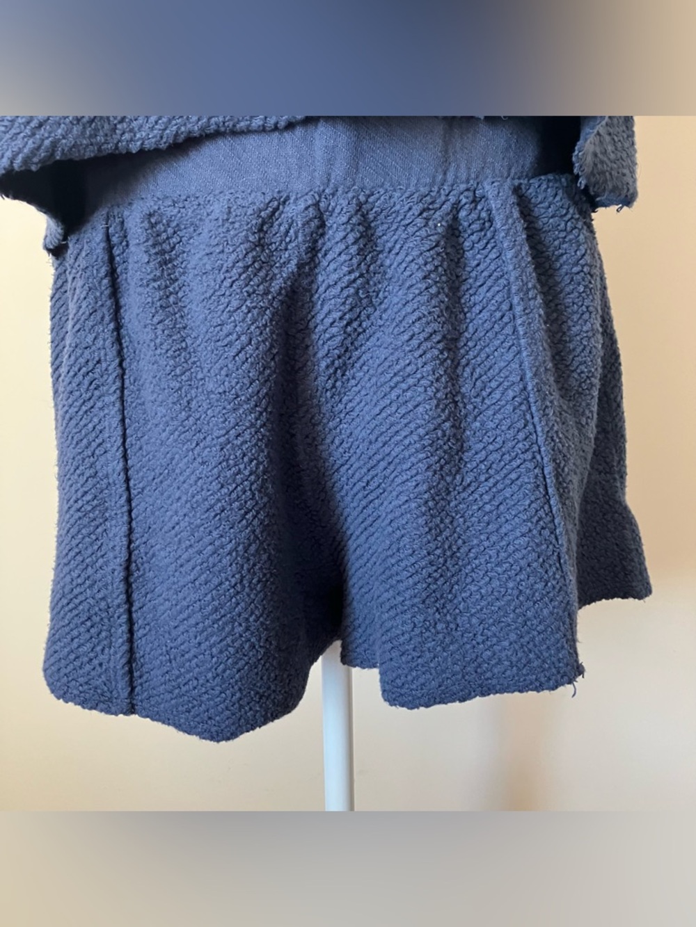 Free People Navy Blue Textured Knit Sleeveless Top & Shorts set size Medium - Picture 7 of 10